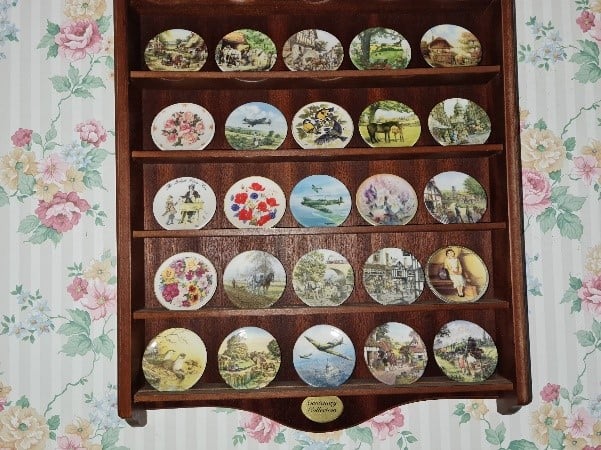 Appeal for witnesses after distinctive plates stolen in Southampton burglary
