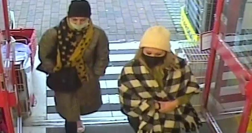 Hundreds of pounds stolen from woman in Gosport